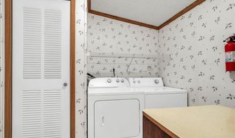 2004 TAMI Dr 625, Bear, DE 19701