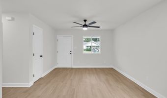 105 Hunter St, Abbeville, SC 29620