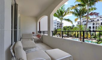 3900 Island Blvd B204, Aventura, FL 33160