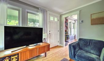 264 Sowams Rd, Barrington, RI 02806