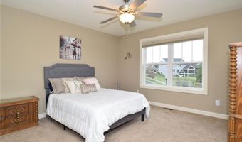 359 Riverside Cir, Anoka, MN 55303