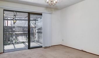 1233 Almondwood Dr, Antioch, CA 94509