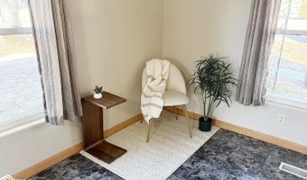 901 Maple St, Atlantic, IA 50022