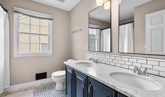 1730 Timber Trl, Ann Arbor, MI 48103