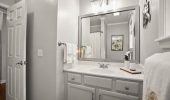 24 Thomas Sumter St, Beaufort, SC 29907