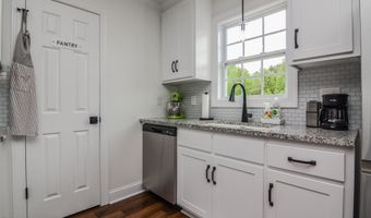 7045 Finch Rd, Bailey, NC 27807