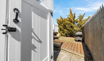 211 23rd St, Avalon, NJ 08202