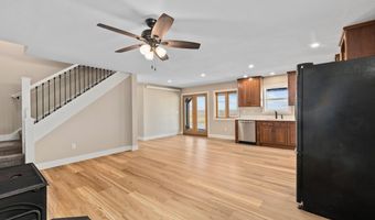 128 N PRAIRIE Ave, Burns, WY 82053