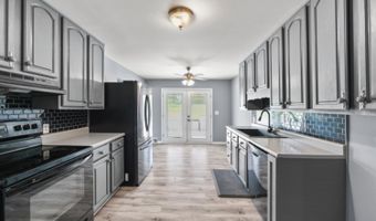 10463 Hueseman Rd, Aurora, IN 47001