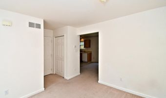 5631 STONECROFT Ln, Allentown, PA 18106