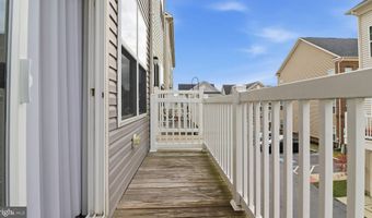 12710 RUSTIC ROCK Ln, Beltsville, MD 20705