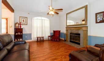11918 Spring Meadow Dr, Baton Rouge, LA 70818