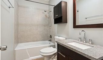 204 DOERR Dr, Arabi, LA 70032