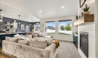 928 N Greenwillow Ln, Ammon, ID 83401