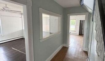 2-4 Elmwood St, Amesbury, MA 01913