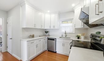 75 Tufts St, Arlington, MA 02474