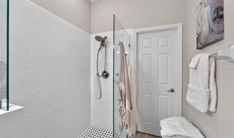 210 LATITUDE Pl, Apollo Beach, FL 33572