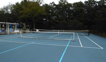 26 DOGWOOD Dr, Barnegat, NJ 08005