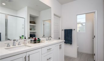 500 S Motif, Anaheim, CA 92805