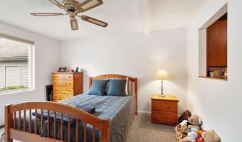 22 Briston Ct, Bedford, NH 03110