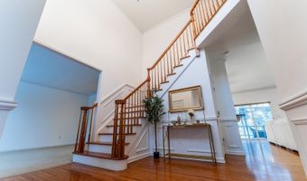 5 Hidden Valley Rd, Andover, NJ 07860