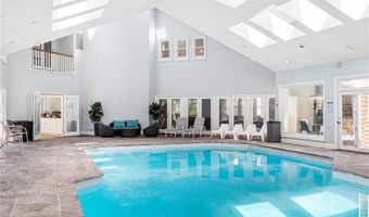 35 River Run, East Greenwich, RI 02818