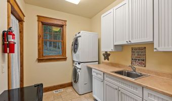 310 Rocky Woods Ln, Bigfork, MT 59911