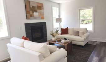 592 Kuehnle Ave, Ann Arbor, MI 48103