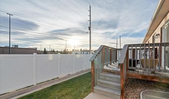 423 APPLETREE Ln, Cheyenne, WY 82009