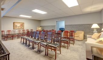 552 N Main St, Akron, OH 44310