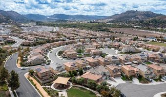 352 Misaki Way, Fallbrook, CA 92028