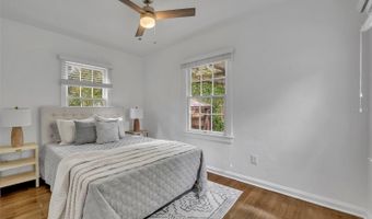826 GARDEN Plz, Orlando, FL 32803