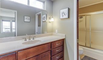 435 Christi Ln, Biloxi, MS 39531