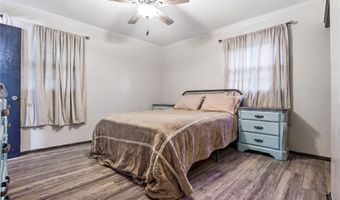 1789 HOLMAN St, Alexander City, AL 35010