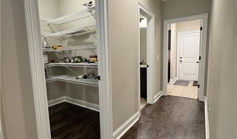 4128 CREEKVIEW Ct, Auburn, AL 36830
