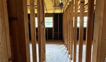 4135 Forest Oak Dr, Shreveport, LA 71109