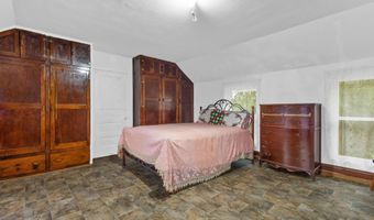 114 E HARRISON St, Appleton, WI 54915