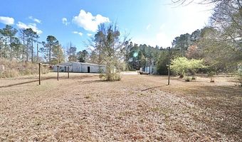 123 Westover Dr, Adel, GA 31620