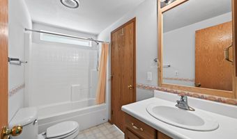 1255 Roberts Ln, Blanchard, ID 83804