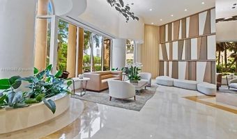 19355 Turnberry Way 26C, Aventura, FL 33180