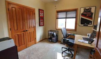 15 Helen Ln, Banner, WY 82832