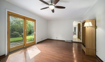 2225 Tilsby Ct, Ann Arbor, MI 48103