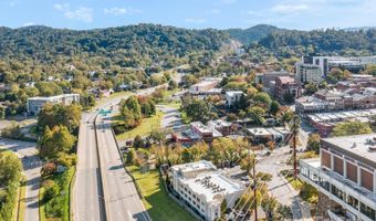37 Hiawassee St W305, Asheville, NC 28801