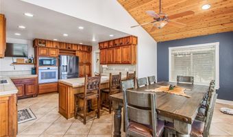 6377 Sugar Pines Cir, Angelus Oaks, CA 92305