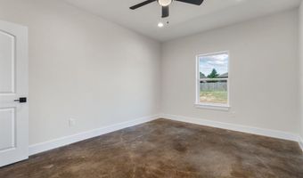 408 Poplar Ct, Hico, TX 76457