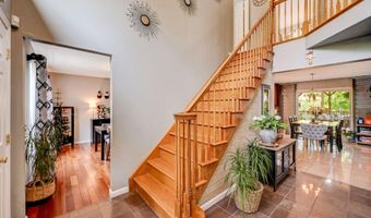 251 Scenic Dr, Blakeslee, PA 18610