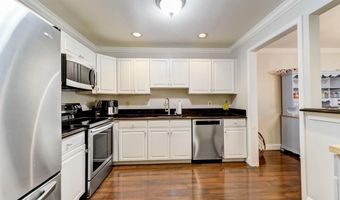 5204 SPRUCE MILL Dr, Yardley, PA 19067