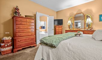 7680 Black Walnut Dr, Avon, IN 46123