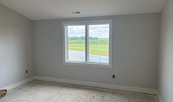 2220 Golfview Dr, Auburn, IN 46706