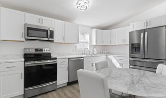 1204 Hollybrook Ln, Glenwood Springs, CO 81601